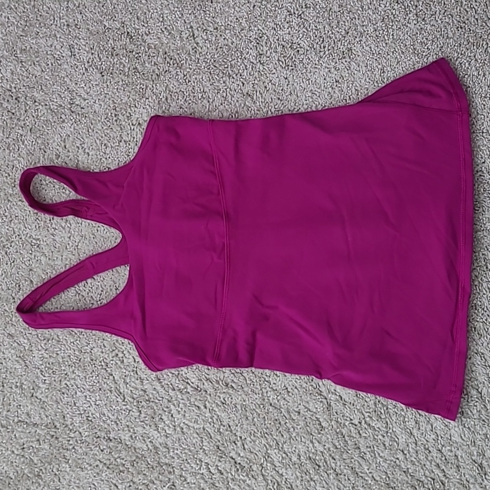 Lululemon Tank, size 4